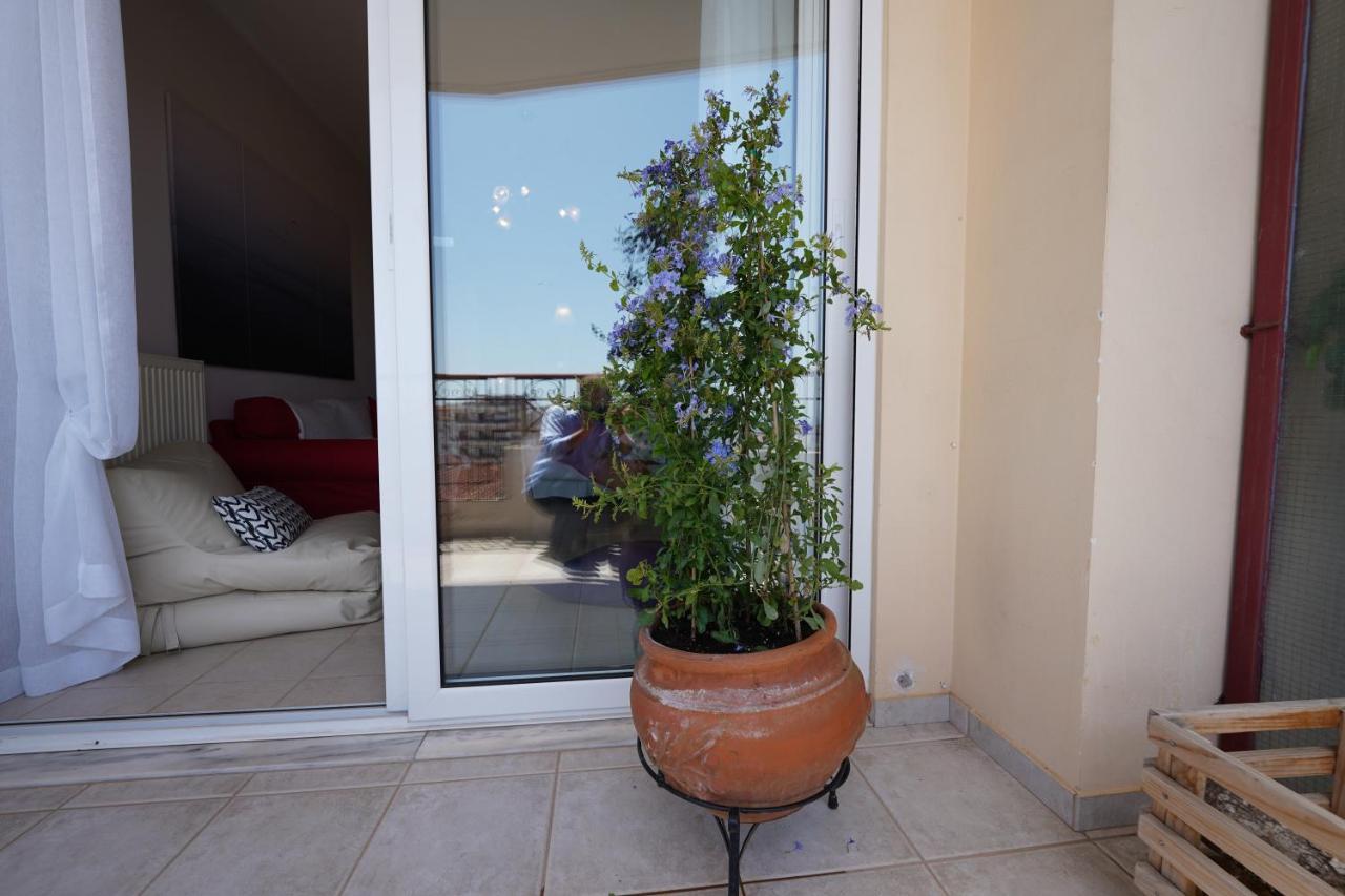 Appartamento Blue Jasmine Aigio Esterno foto